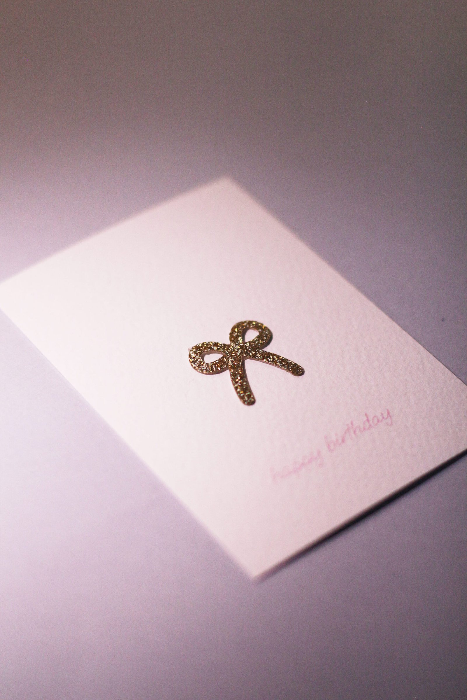 Обʼємна листівка "Золотий бантик"